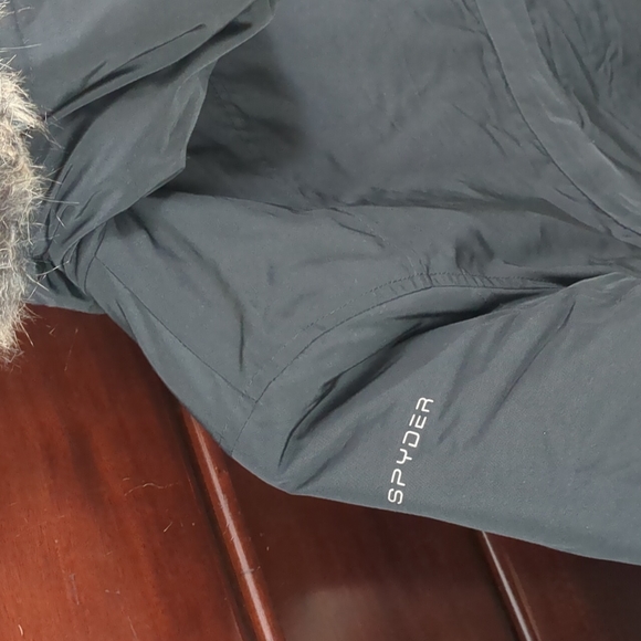 Spyder Women's New Winter Coat Waterproof insulated NWT small - Picture 8 of 9